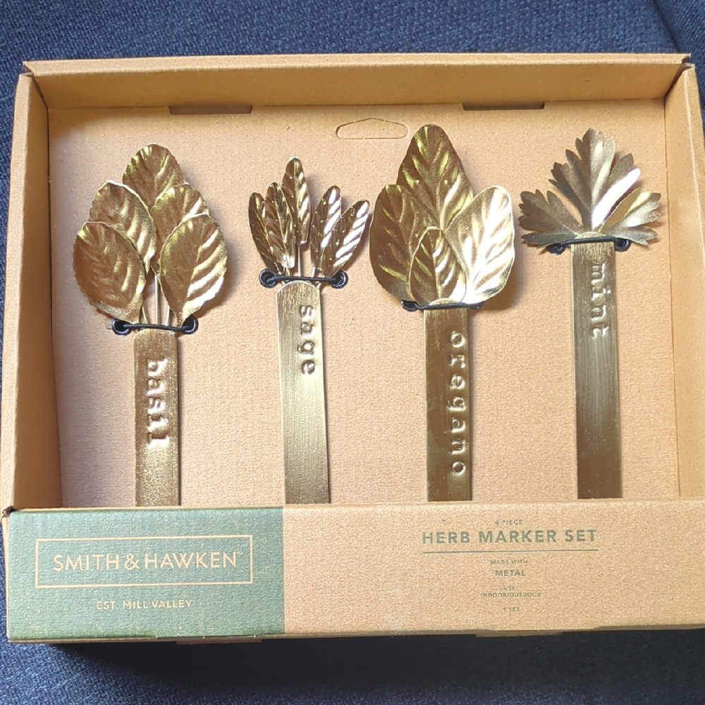 Smith & Hawken Gold Metal Herb Marker Set